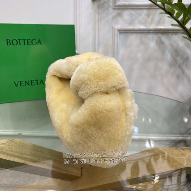 Bottega veneta高端女包 98080天鵝絨 寶緹嘉Jodie經典打結圓形hobo包 BV天鵝絨皮毛新款女包  gxz1388